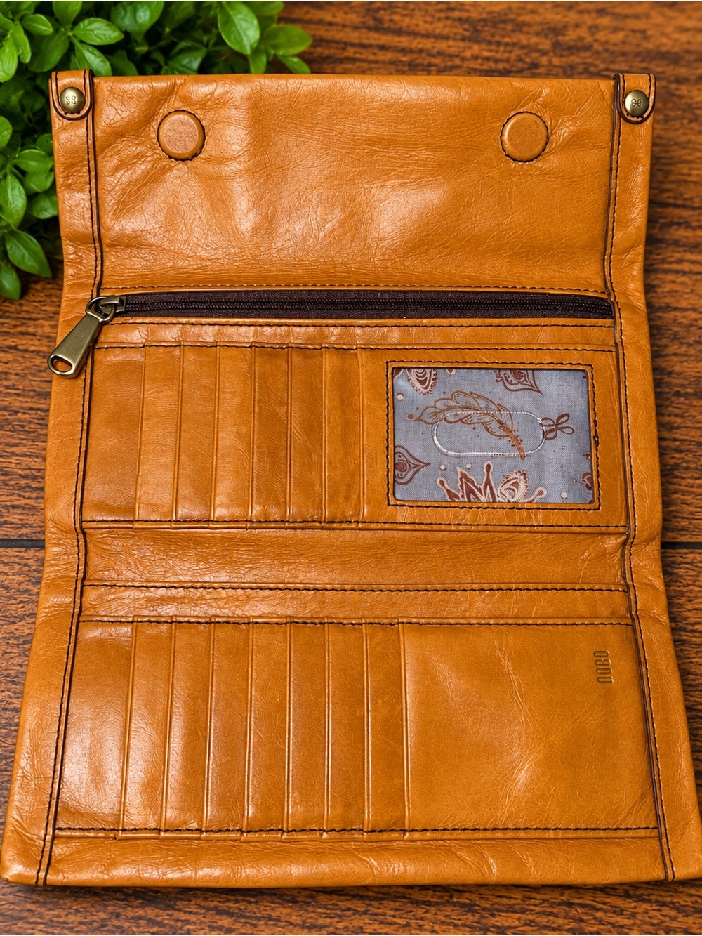 🤎 HOBO Leather Continental Wallet – Gorgeous Rich Cognac Brown! 🤎